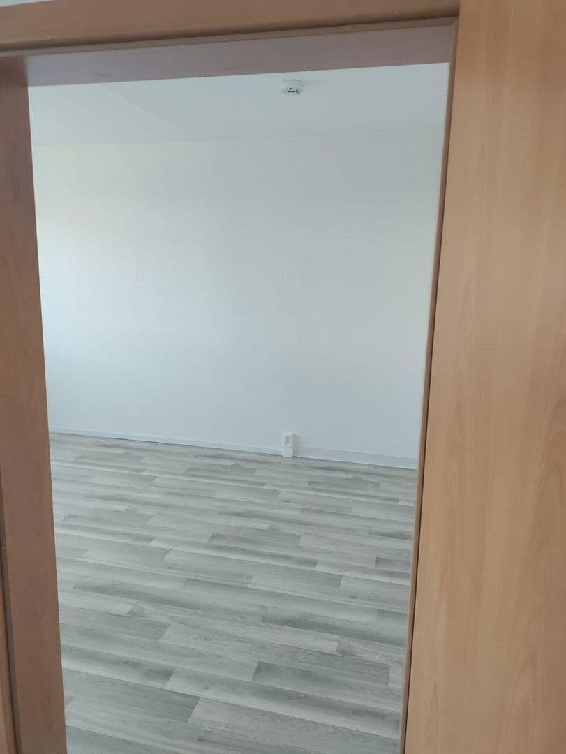 Pronájem bytu 4+1 69 m², Arthur Scheibner Ring 6, Mücheln (Geiseltal), Sasko-Anhaltsko Pronájem bytu 4+1 69 m², Arthur Scheibner Ring 6, Mücheln (Geiseltal), Sasko-Anhaltsko