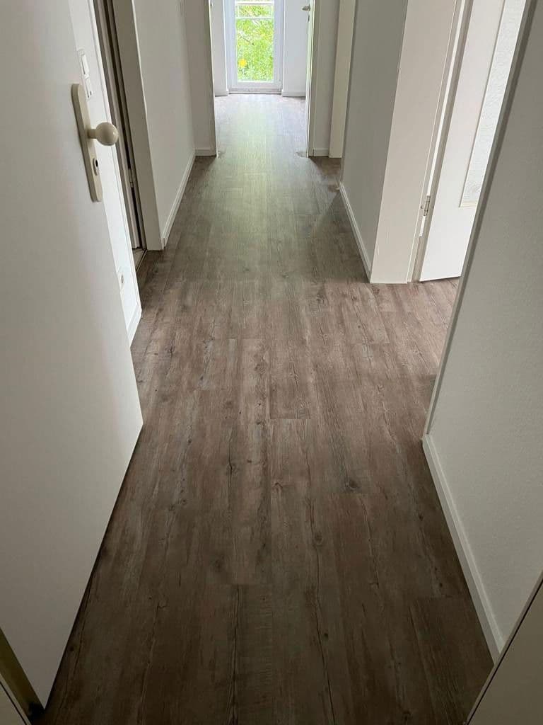 Pronájem bytu 3+1 74 m², Beethovenring 25, Königs Wusterhausen, Braniborsko Pronájem bytu 3+1 74 m², Beethovenring 25, Königs Wusterhausen, Braniborsko