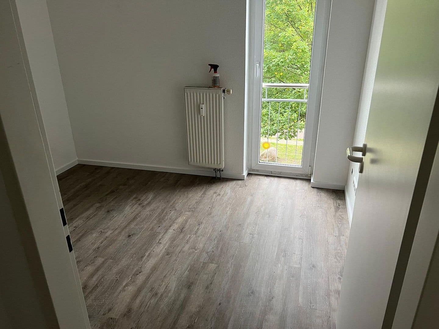 Pronájem bytu 3+1 74 m², Beethovenring 25, Königs Wusterhausen, Braniborsko Pronájem bytu 3+1 74 m², Beethovenring 25, Königs Wusterhausen, Braniborsko
