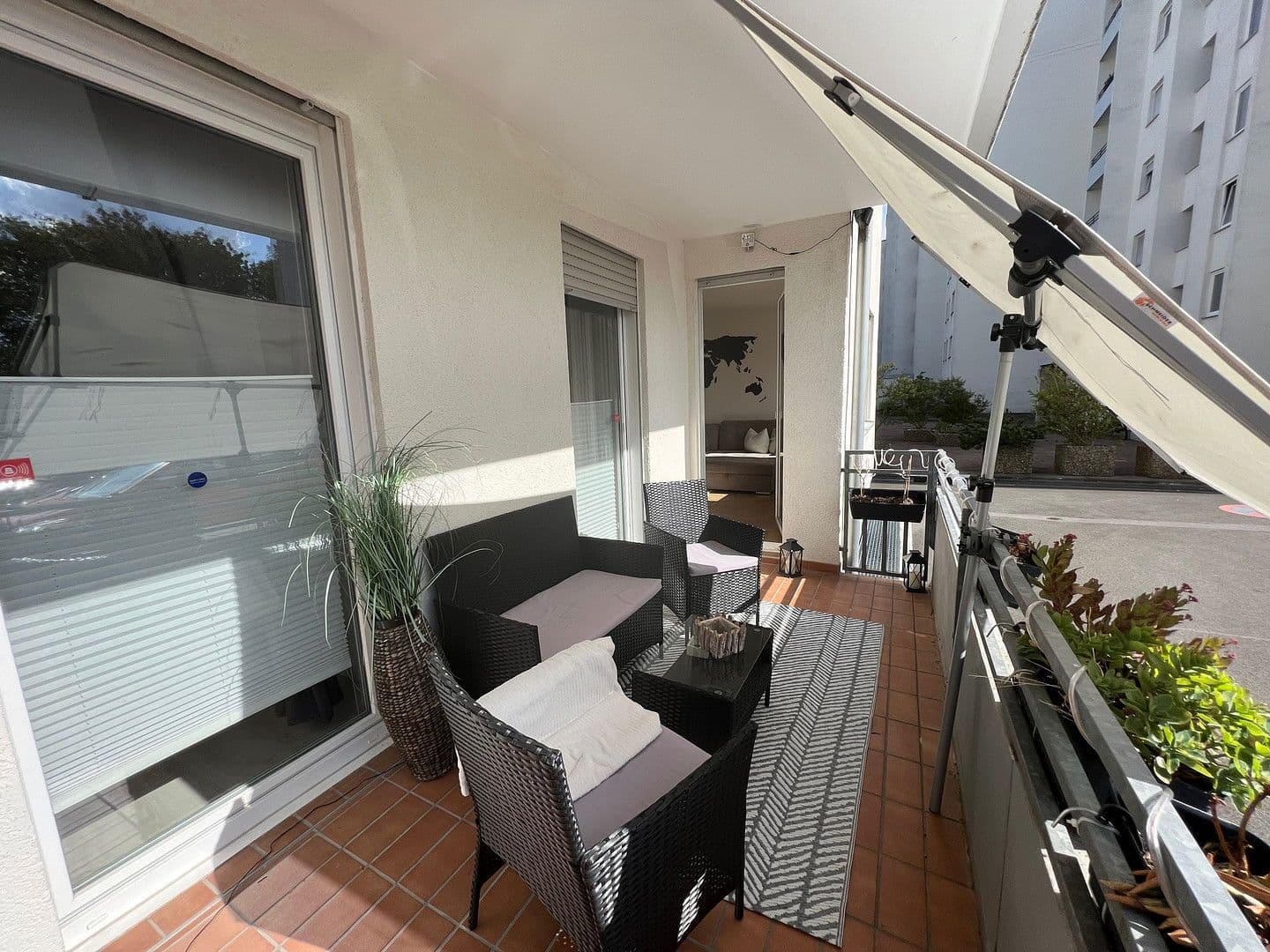 Pronájem bytu 2+1 65 m², Am kühlen Grund 9, Liederbach am Taunus, Hessen Pronájem bytu 2+1 65 m², Am kühlen Grund 9, Liederbach am Taunus, Hessen