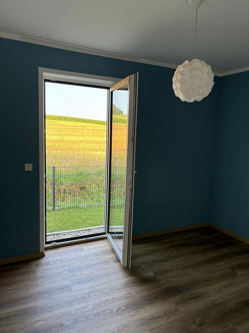 Pronájem bytu 4+1 104 m², Boschstraße 3, Heldenstein, Bavorsko Pronájem bytu 4+1 104 m², Boschstraße 3, Heldenstein, Bavorsko