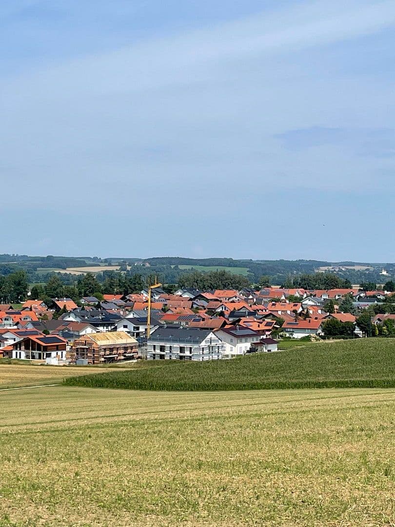 Pronájem bytu 4+1 104 m², Boschstraße 3, Heldenstein, Bavorsko Pronájem bytu 4+1 104 m², Boschstraße 3, Heldenstein, Bavorsko