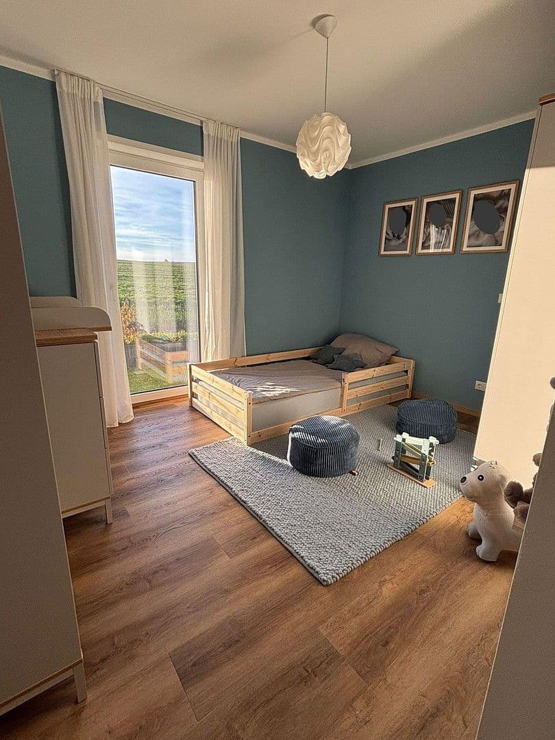 Pronájem bytu 4+1 104 m², Boschstraße 3, Heldenstein, Bavorsko Pronájem bytu 4+1 104 m², Boschstraße 3, Heldenstein, Bavorsko