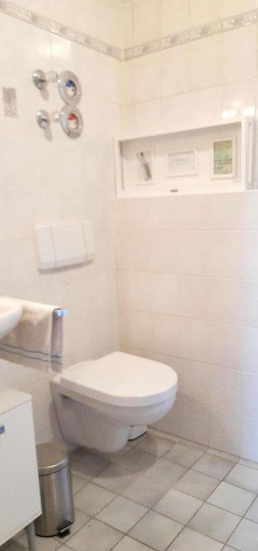 Pronájem bytu 2+1 63 m², Kleiststr. 17, Rosenheim, Bavorsko Pronájem bytu 2+1 63 m², Kleiststr. 17, Rosenheim, Bavorsko