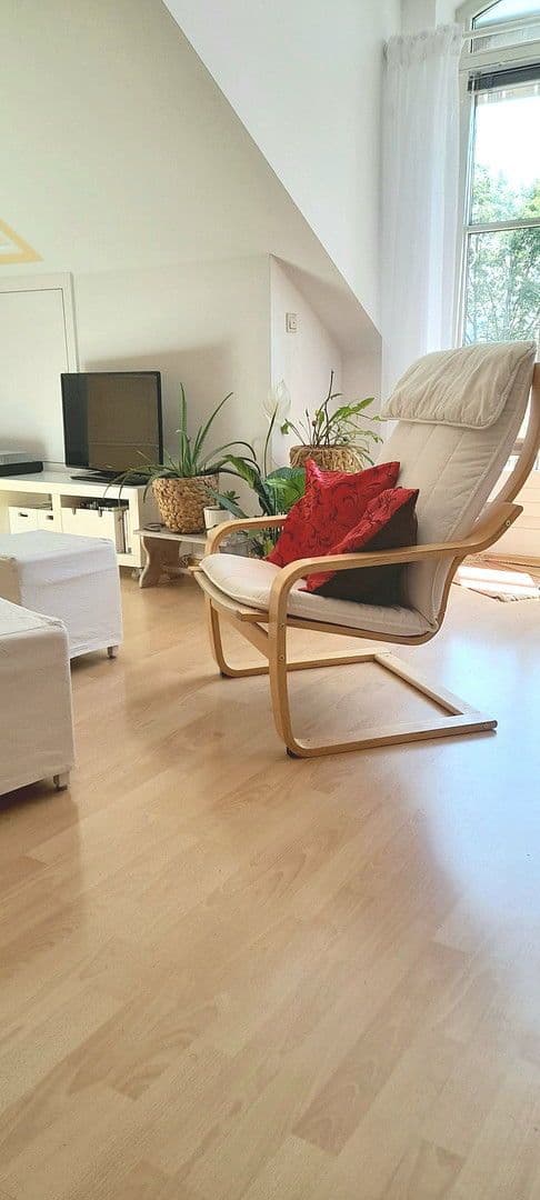 Pronájem bytu 2+1 63 m², Kleiststr. 17, Rosenheim, Bavorsko Pronájem bytu 2+1 63 m², Kleiststr. 17, Rosenheim, Bavorsko