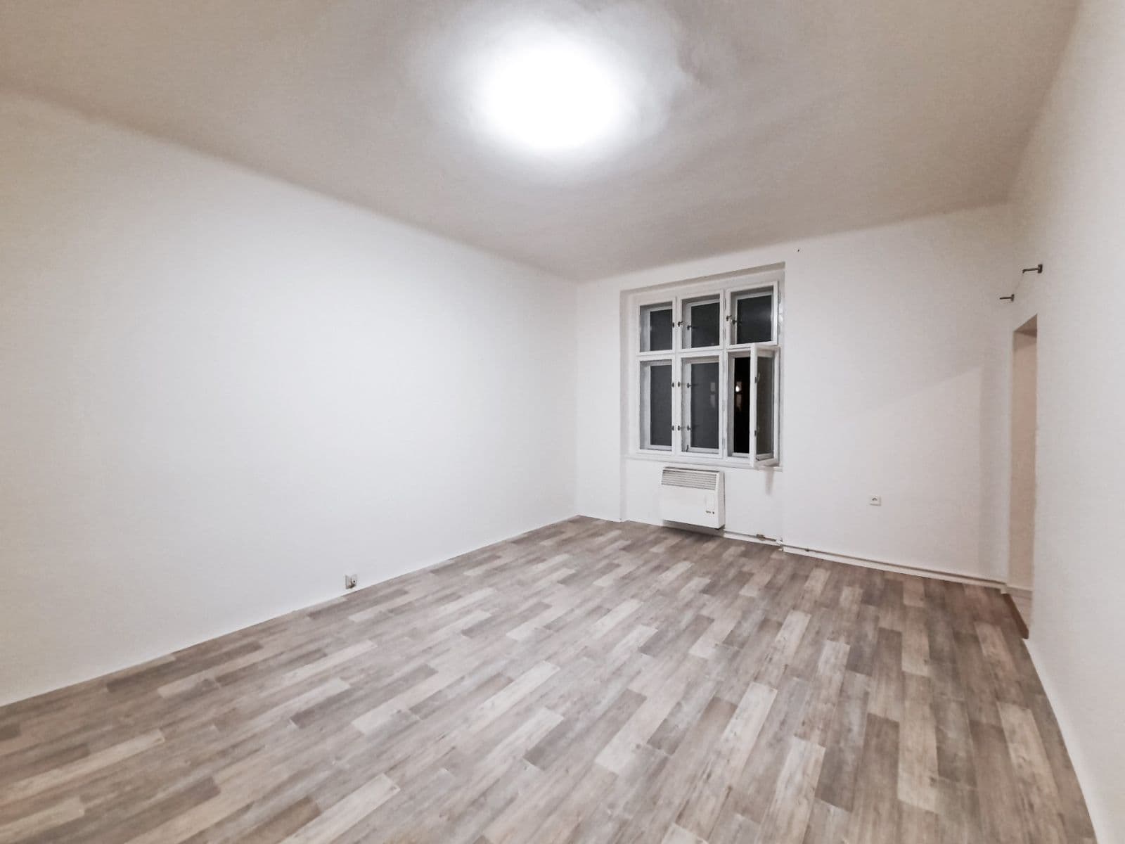Prodej bytu 2+1 64 m², Kyjevská, Praha, Praha Prodej bytu 2+1 64 m², Kyjevská, Praha, Praha