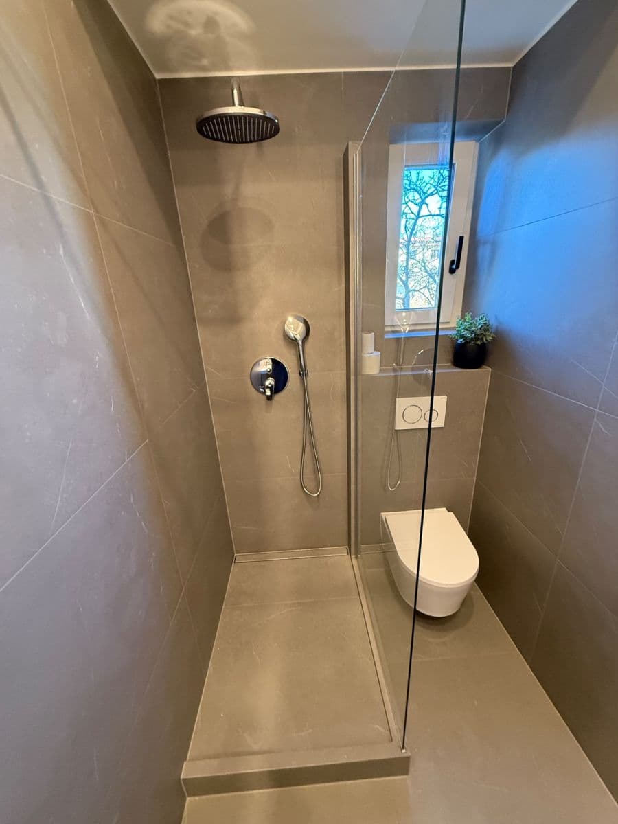 Pronájem bytu 1+kk 30 m², Na Dolinách, Praha, Praha Pronájem bytu 1+kk 30 m², Na Dolinách, Praha, Praha