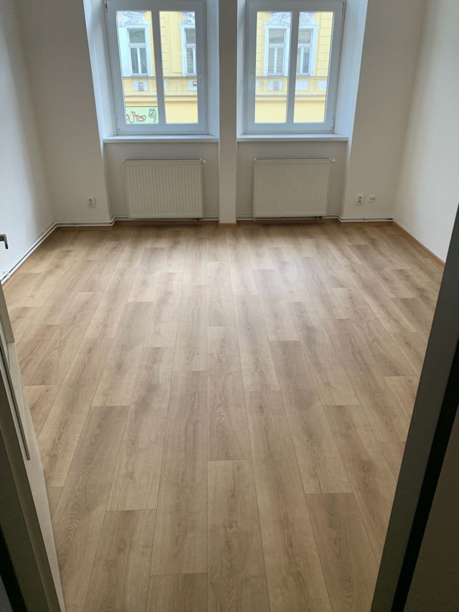 Pronájem bytu 2+1 55 m², Hartigova, Praha, Praha Pronájem bytu 2+1 55 m², Hartigova, Praha, Praha