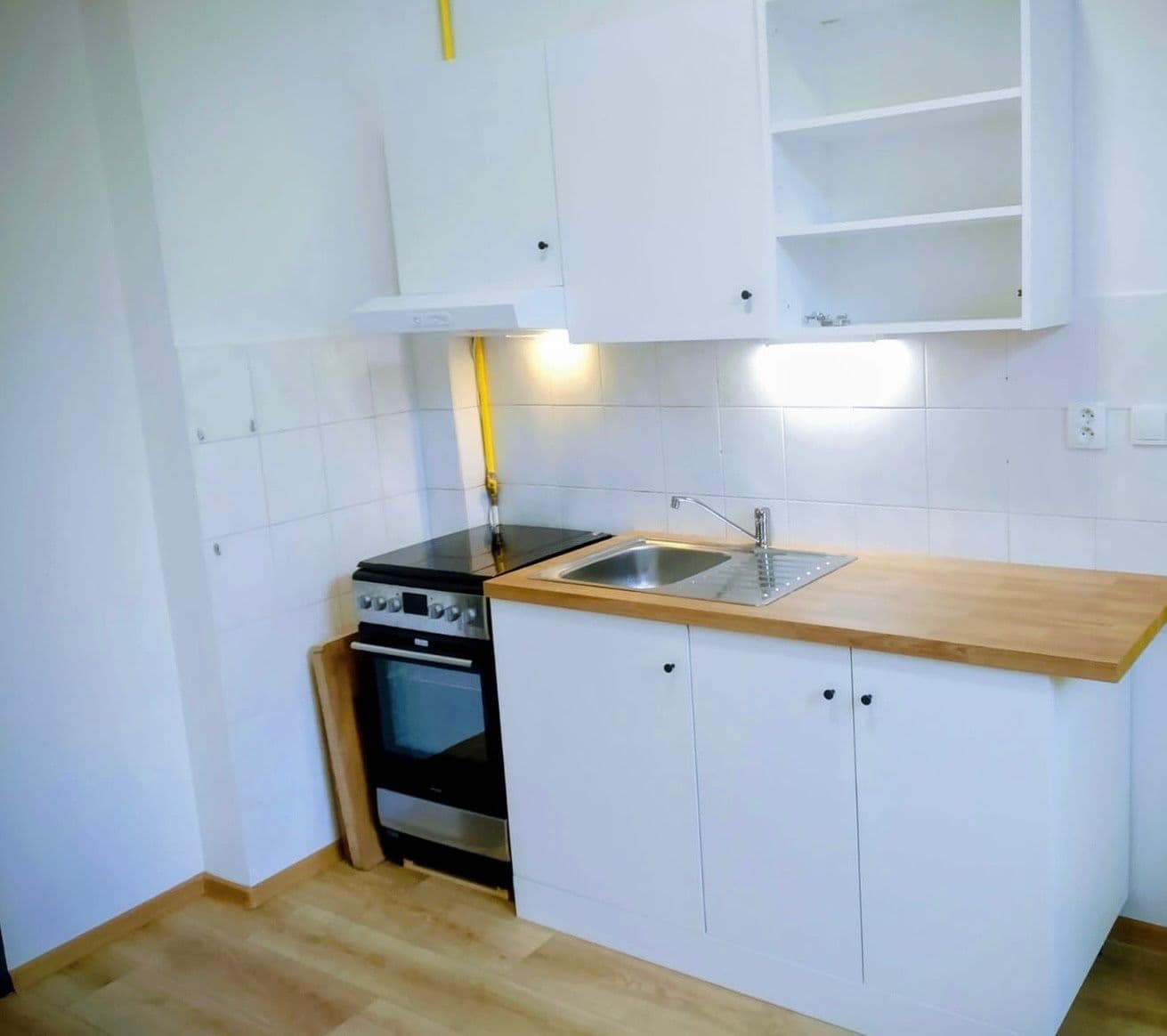 Pronájem bytu 2+1 55 m², Hartigova, Praha, Praha Pronájem bytu 2+1 55 m², Hartigova, Praha, Praha