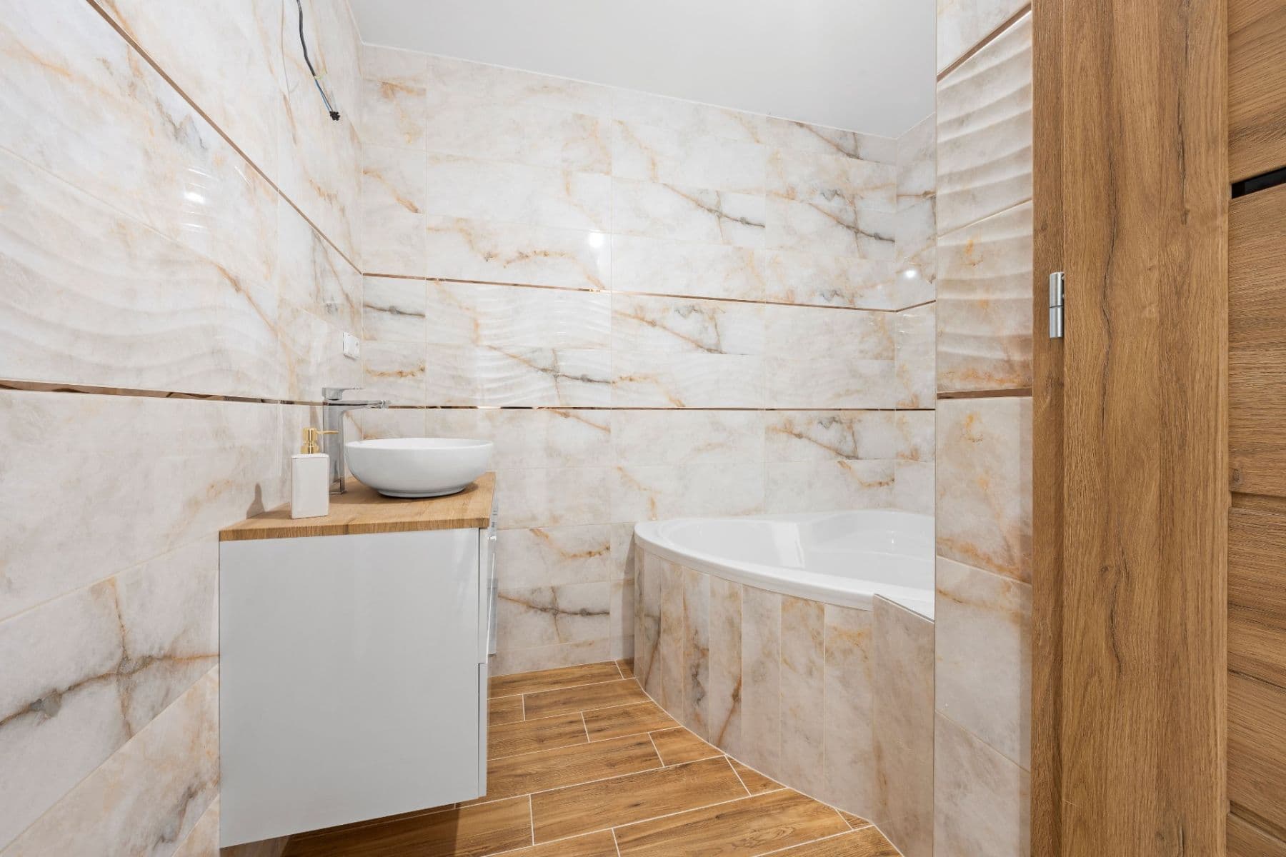 Prodej bytu 4+1 350 m², Masarykova, Židlochovice, Jihomoravský kraj Prodej bytu 4+1 350 m², Masarykova, Židlochovice, Jihomoravský kraj