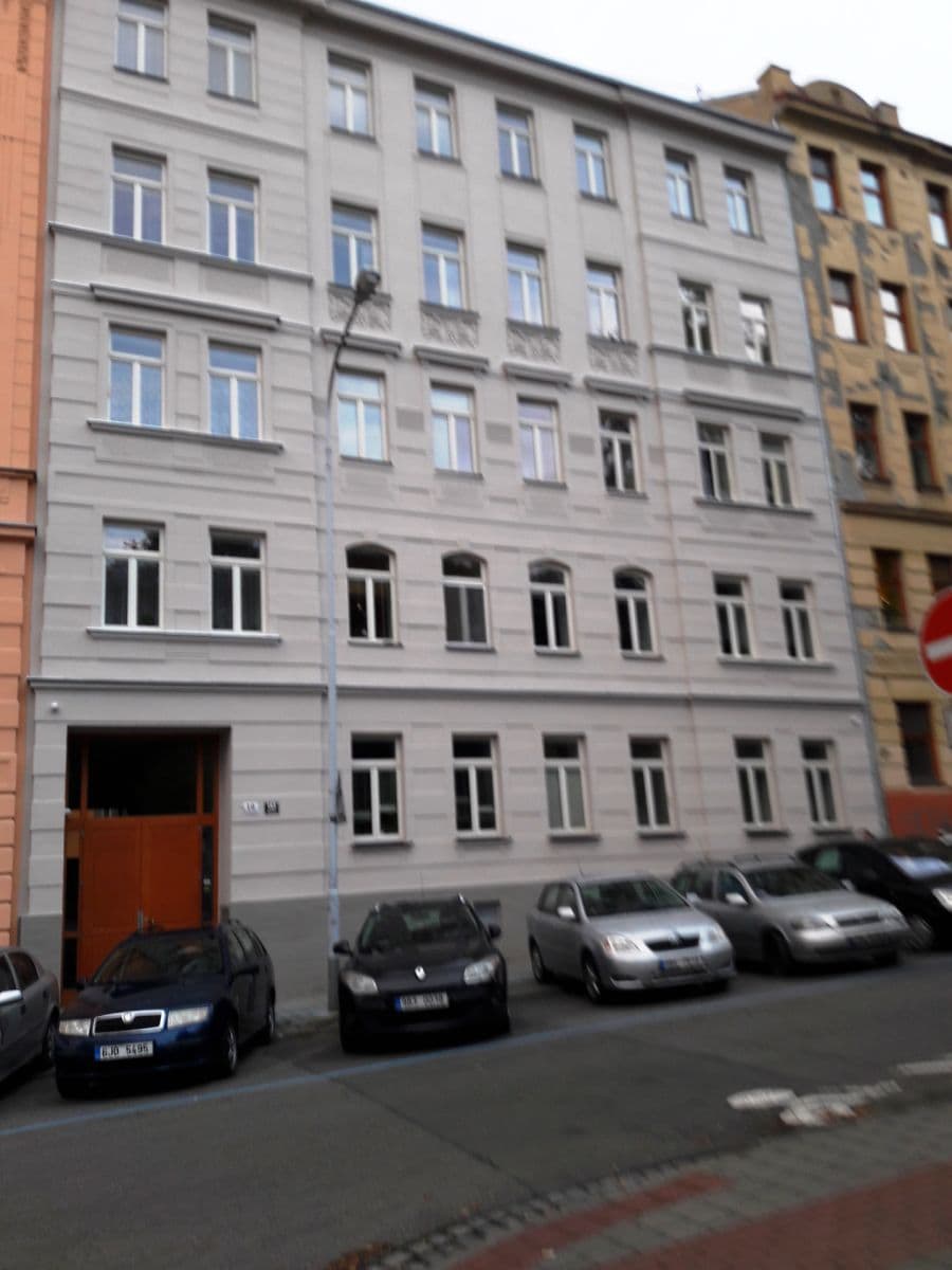 Pronájem bytu 1+1 35 m², Antonínská, Brno, Jihomoravský kraj Pronájem bytu 1+1 35 m², Antonínská, Brno, Jihomoravský kraj
