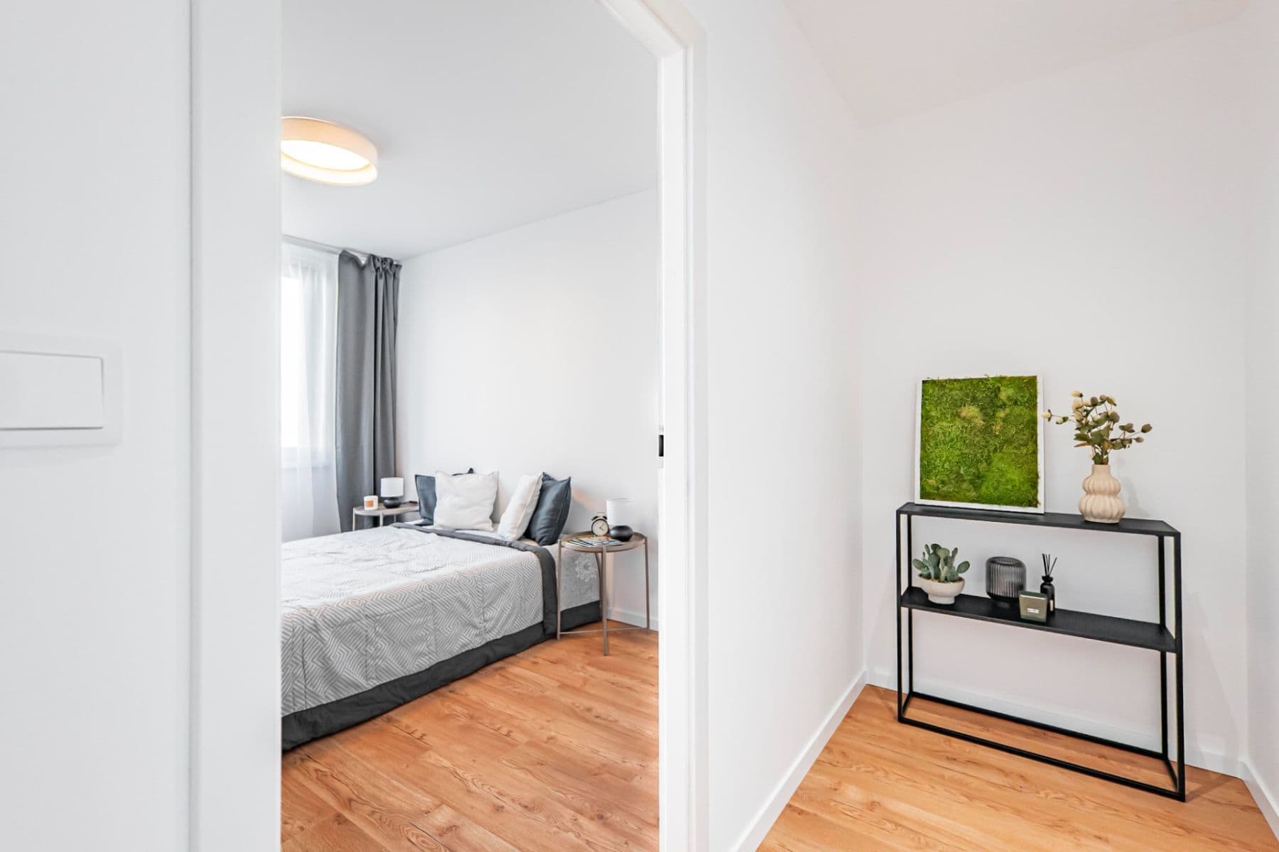 Prodej bytu 2+kk 46 m², Vlastina, Praha, Praha Prodej bytu 2+kk 46 m², Vlastina, Praha, Praha