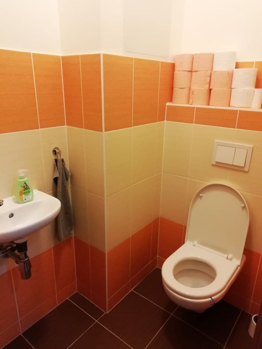 Pronájem bytu 3+kk 65 m², Na Křečku, Praha, Praha Pronájem bytu 3+kk 65 m², Na Křečku, Praha, Praha