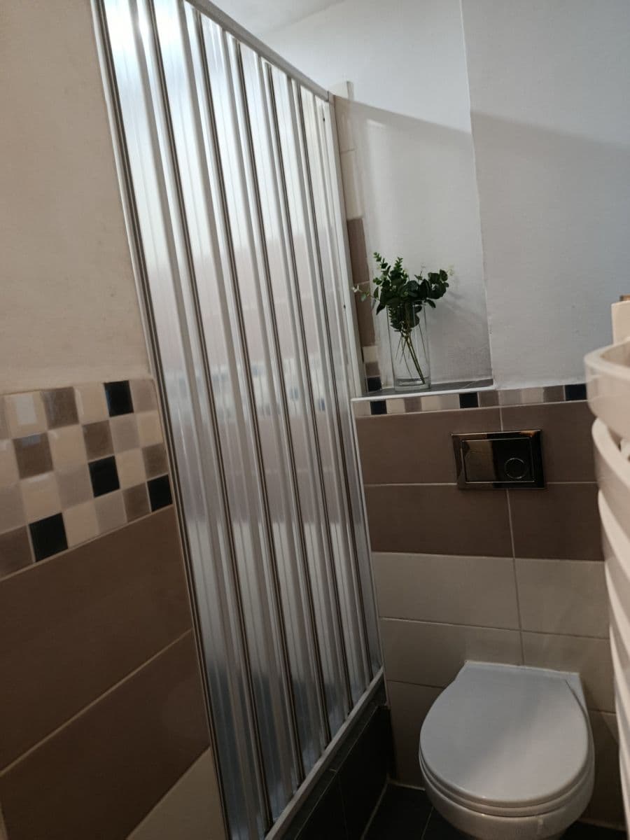 Prodej bytu 1+1 40 m², Sokolovská, Karlovy Vary, Karlovarský kraj Prodej bytu 1+1 40 m², Sokolovská, Karlovy Vary, Karlovarský kraj