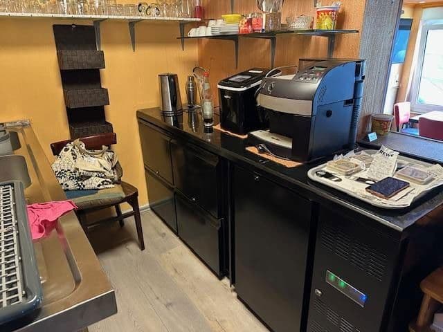 Pronájem nebytového prostoru 75 m², Obersulm, Bádensko-Württembersko Pronájem nebytového prostoru 75 m², Obersulm, Bádensko-Württembersko