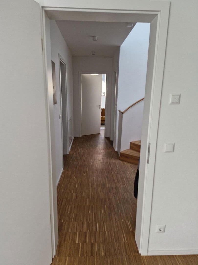 Prodej domu 188 m², pozemek 300 m², Dresden, Sasko Prodej domu 188 m², pozemek 300 m², Dresden, Sasko
