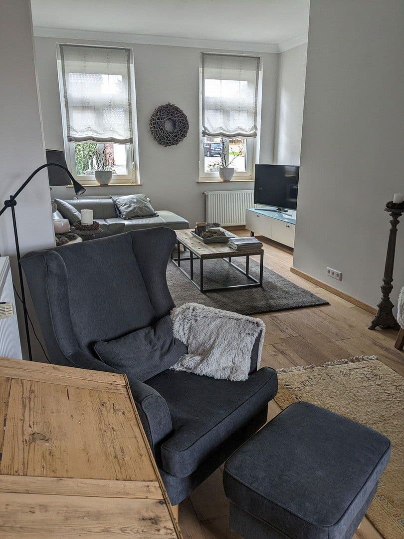 Prodej domu 127 m², pozemek 1.695 m², Wegberg, Severní Porýní-Vestfálsko Prodej domu 127 m², pozemek 1.695 m², Wegberg, Severní Porýní-Vestfálsko