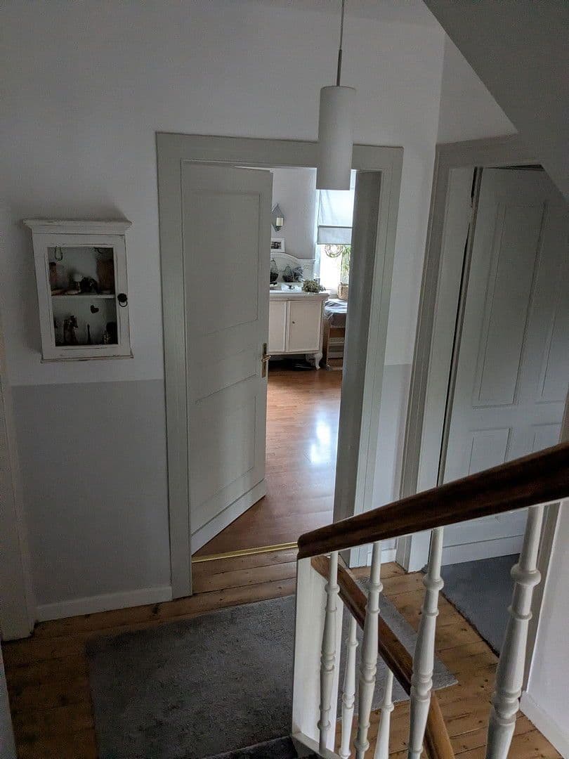 Prodej domu 127 m², pozemek 1.695 m², Wegberg, Severní Porýní-Vestfálsko Prodej domu 127 m², pozemek 1.695 m², Wegberg, Severní Porýní-Vestfálsko