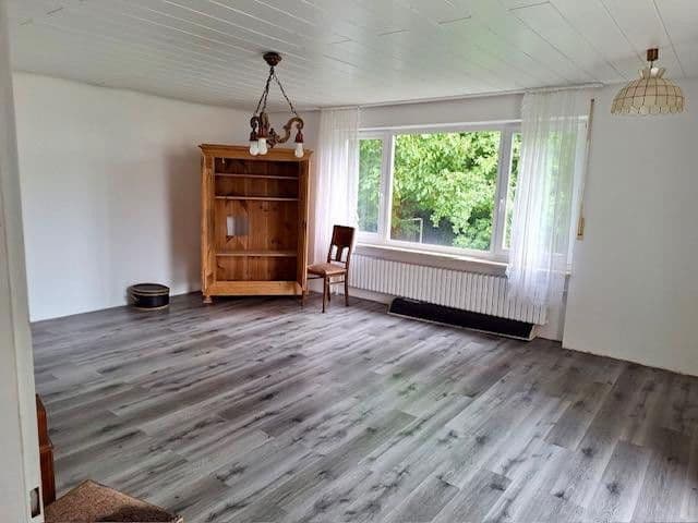 Prodej domu 156 m², pozemek 666 m², Nikolaus Fey Straße 18, Wiesentheid, Bavorsko Prodej domu 156 m², pozemek 666 m², Nikolaus Fey Straße 18, Wiesentheid, Bavorsko