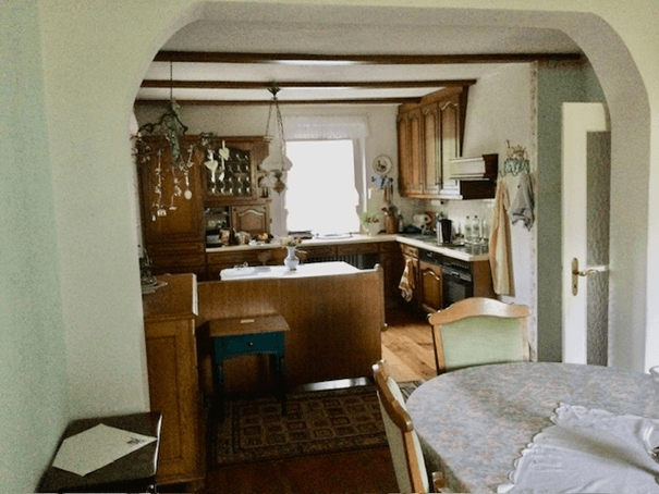 Prodej domu 156 m², pozemek 666 m², Nikolaus Fey Straße 18, Wiesentheid, Bavorsko Prodej domu 156 m², pozemek 666 m², Nikolaus Fey Straße 18, Wiesentheid, Bavorsko