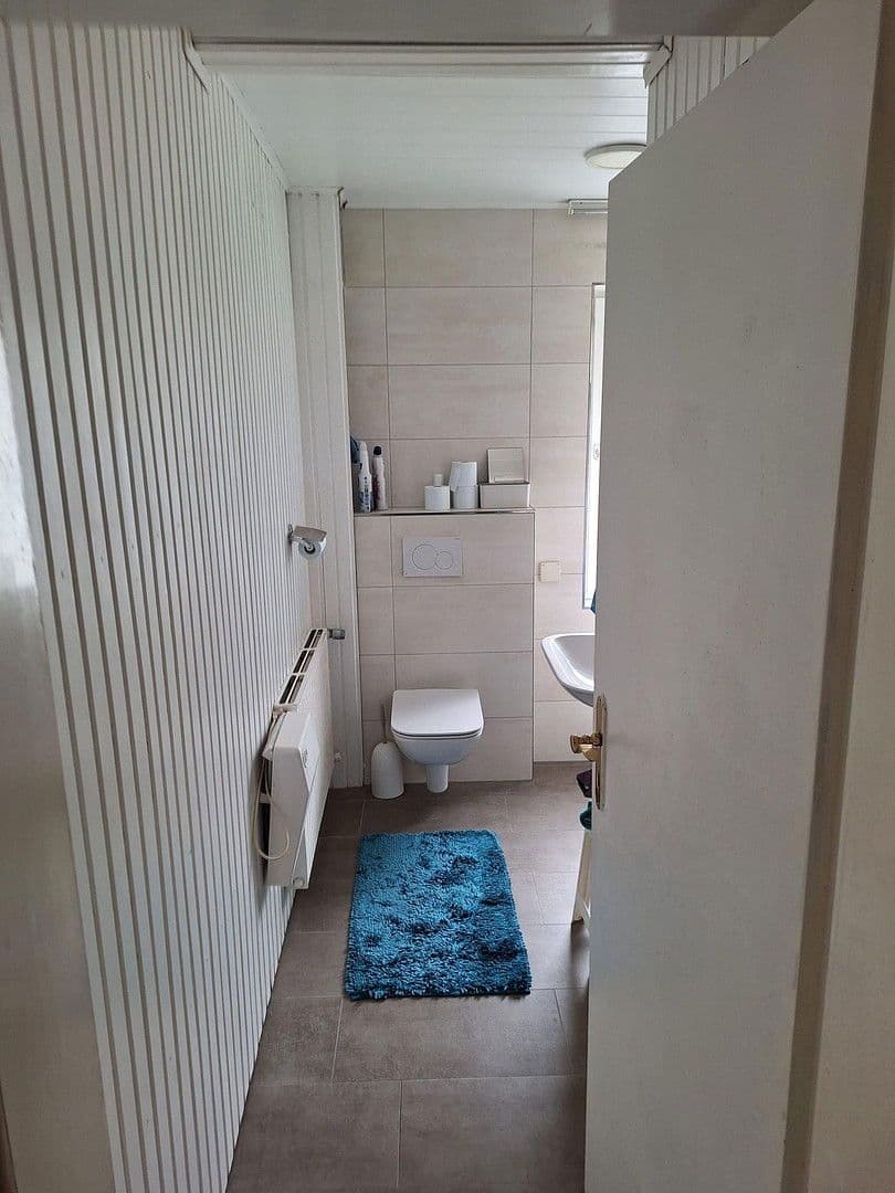 Prodej domu 156 m², pozemek 666 m², Nikolaus Fey Straße 18, Wiesentheid, Bavorsko Prodej domu 156 m², pozemek 666 m², Nikolaus Fey Straße 18, Wiesentheid, Bavorsko