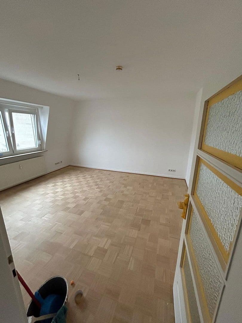 Pronájem bytu 2+1 68 m², Hedwig-Dransfeld-Str. 14, Frankfurt, Hessen Pronájem bytu 2+1 68 m², Hedwig-Dransfeld-Str. 14, Frankfurt, Hessen