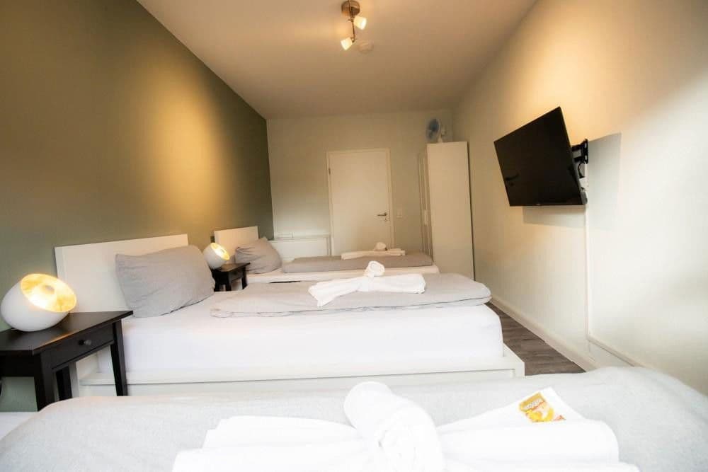 Pronájem bytu 1+1 14 m², Neue Straße 6, Laatzen, Dolní Sasko Pronájem bytu 1+1 14 m², Neue Straße 6, Laatzen, Dolní Sasko