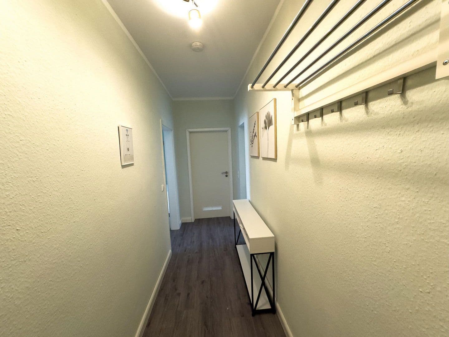 Pronájem bytu 1+1 14 m², Neue Straße 6, Laatzen, Dolní Sasko Pronájem bytu 1+1 14 m², Neue Straße 6, Laatzen, Dolní Sasko