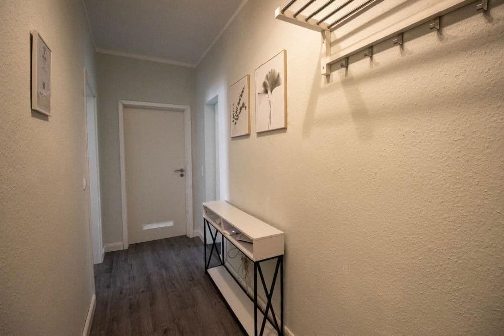 Pronájem bytu 1+1 14 m², Neue Straße 6, Laatzen, Dolní Sasko Pronájem bytu 1+1 14 m², Neue Straße 6, Laatzen, Dolní Sasko