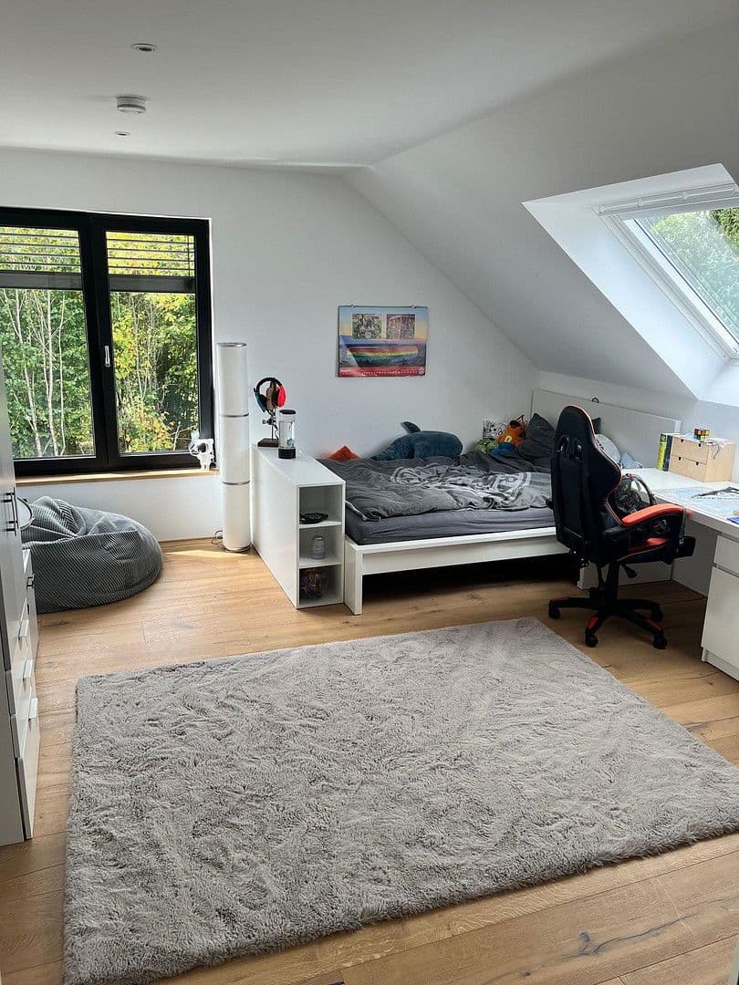 Prodej domu 253 m², pozemek 562 m², Olpe, Severní Porýní-Vestfálsko Prodej domu 253 m², pozemek 562 m², Olpe, Severní Porýní-Vestfálsko