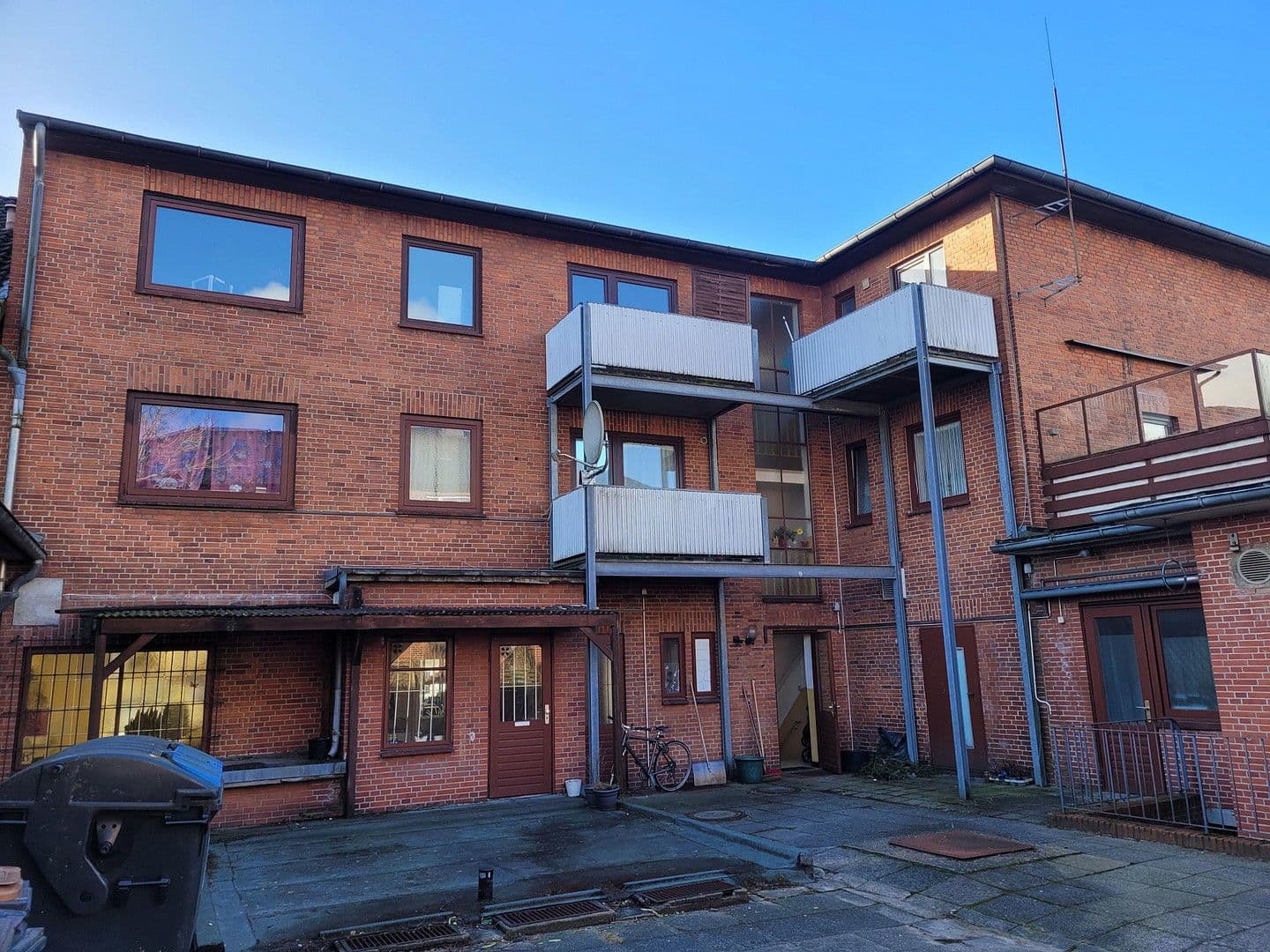 Pronájem bytu 3+1 80 m², Ochsenweg 28 /Sylter Strasse, Flensburg, Šlesvicko-Holštýnsko Pronájem bytu 3+1 80 m², Ochsenweg 28 /Sylter Strasse, Flensburg, Šlesvicko-Holštýnsko