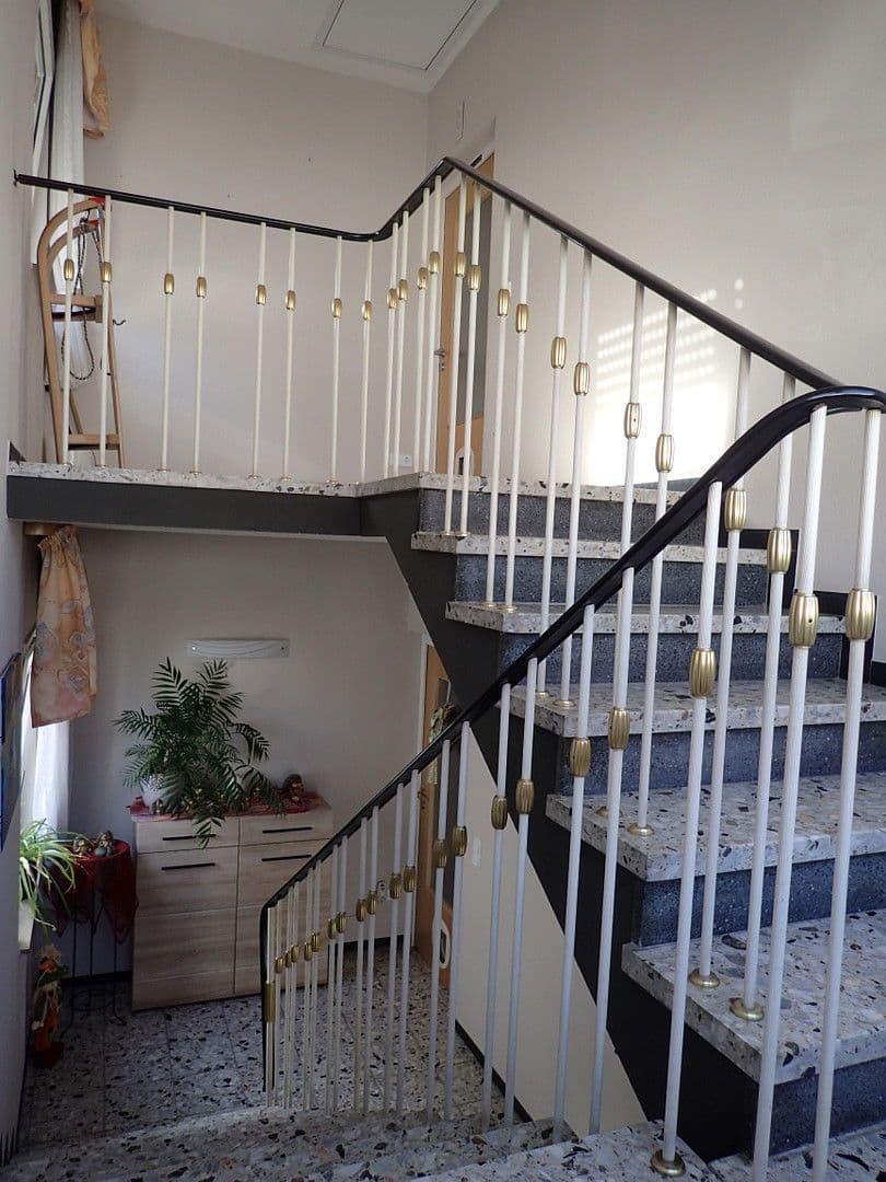 Prodej domu 175 m², pozemek 500 m², Schifferstadt, Porýní-Falc Prodej domu 175 m², pozemek 500 m², Schifferstadt, Porýní-Falc