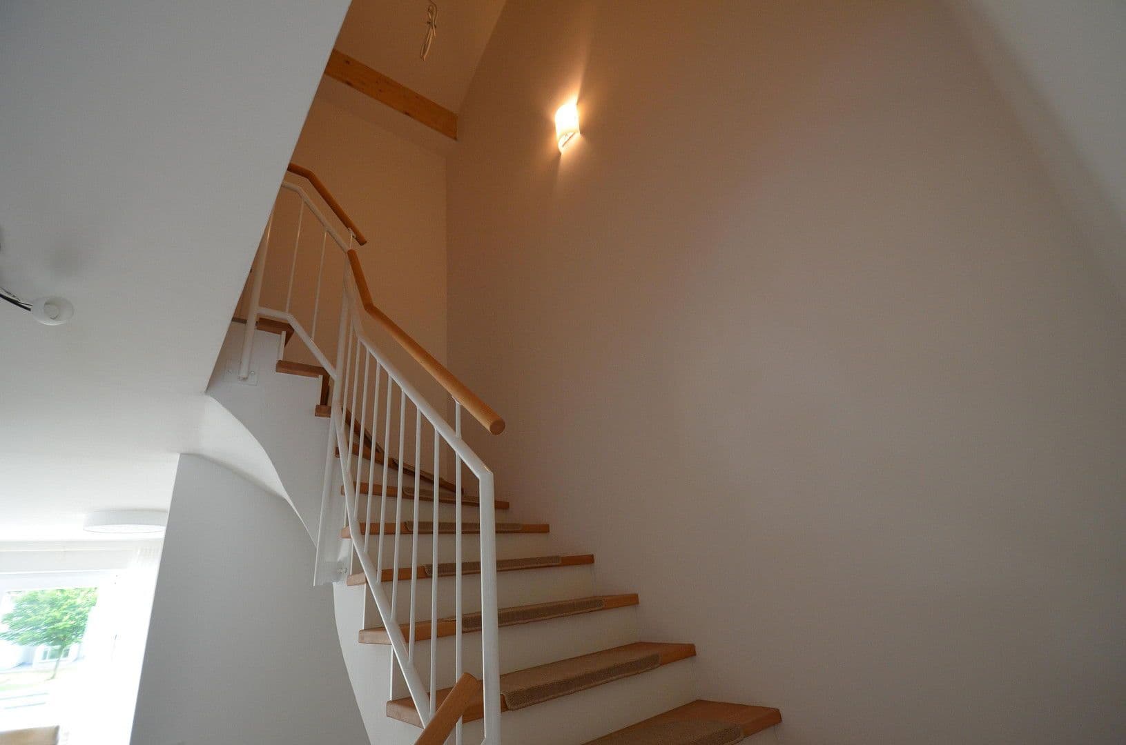 Prodej domu 240 m², pozemek 432 m², Bonn, Severní Porýní-Vestfálsko Prodej domu 240 m², pozemek 432 m², Bonn, Severní Porýní-Vestfálsko