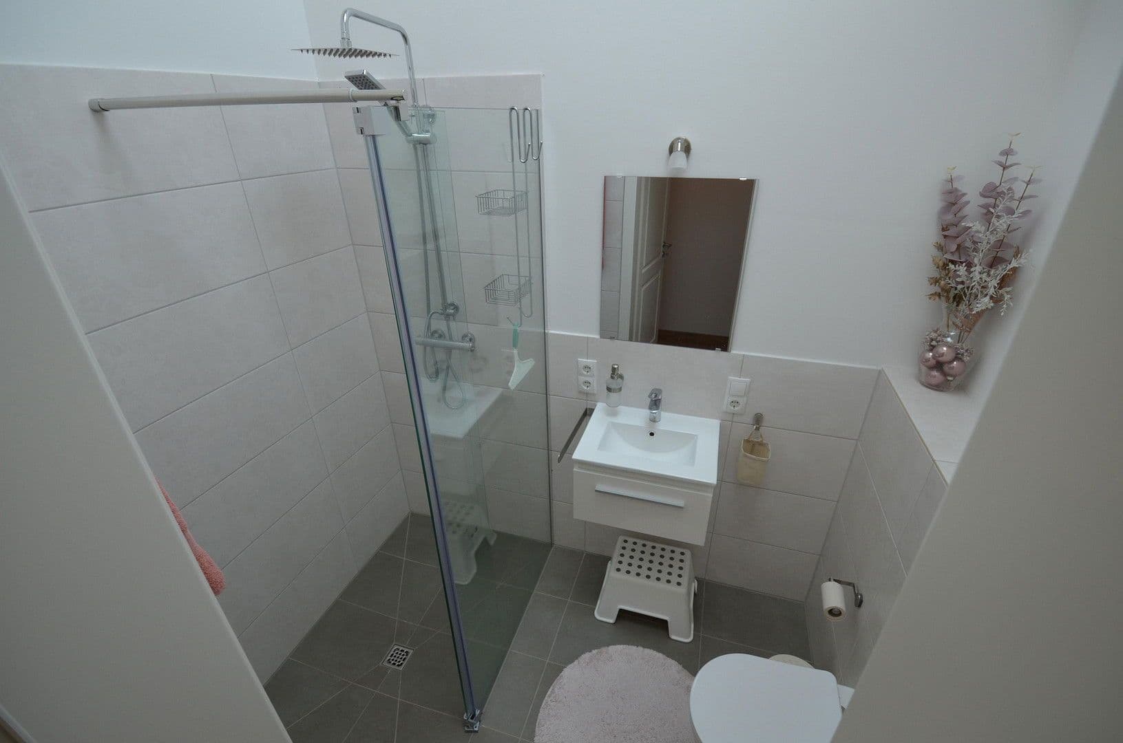 Prodej domu 240 m², pozemek 432 m², Bonn, Severní Porýní-Vestfálsko Prodej domu 240 m², pozemek 432 m², Bonn, Severní Porýní-Vestfálsko