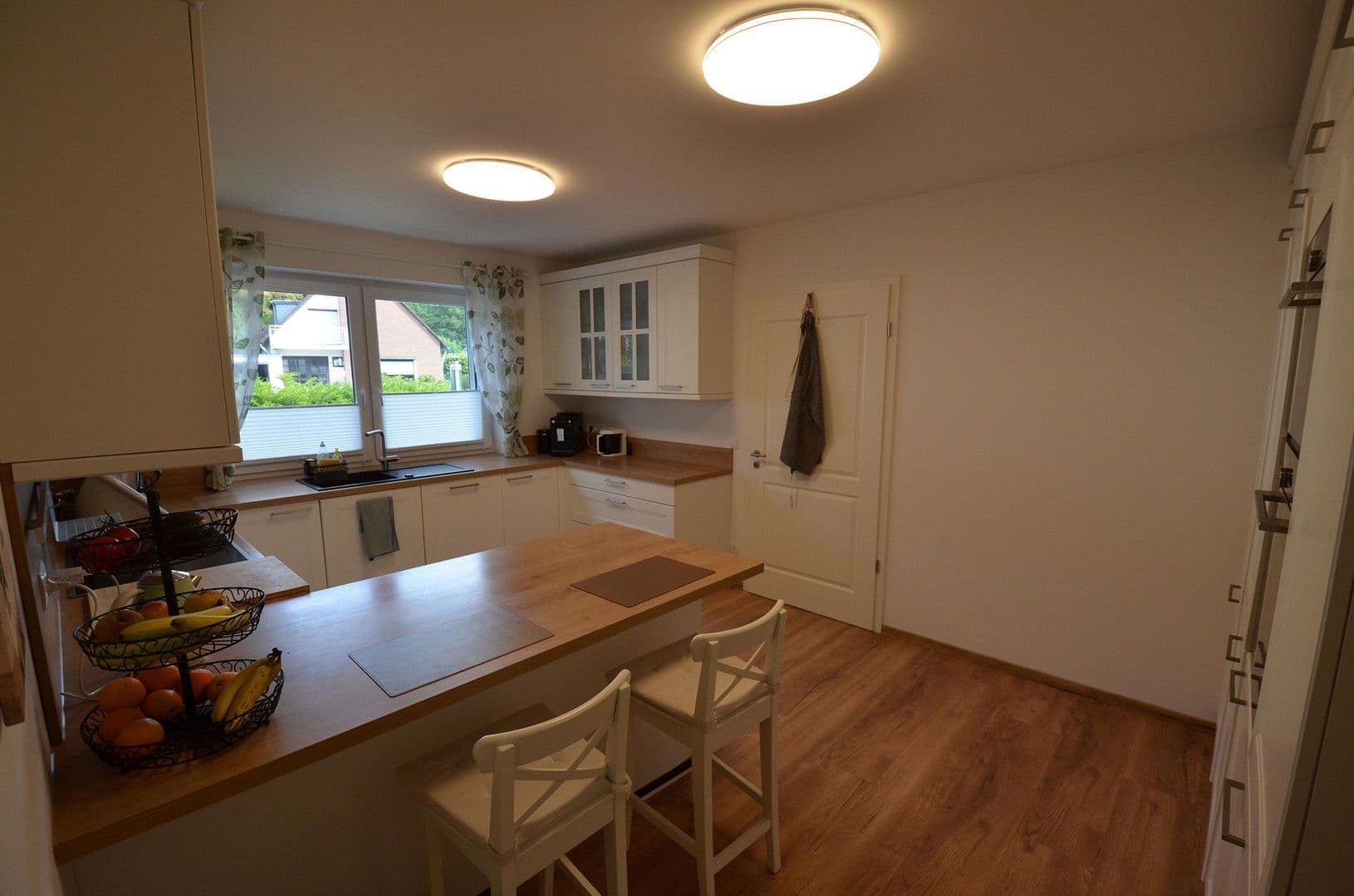 Prodej domu 240 m², pozemek 432 m², Bonn, Severní Porýní-Vestfálsko Prodej domu 240 m², pozemek 432 m², Bonn, Severní Porýní-Vestfálsko