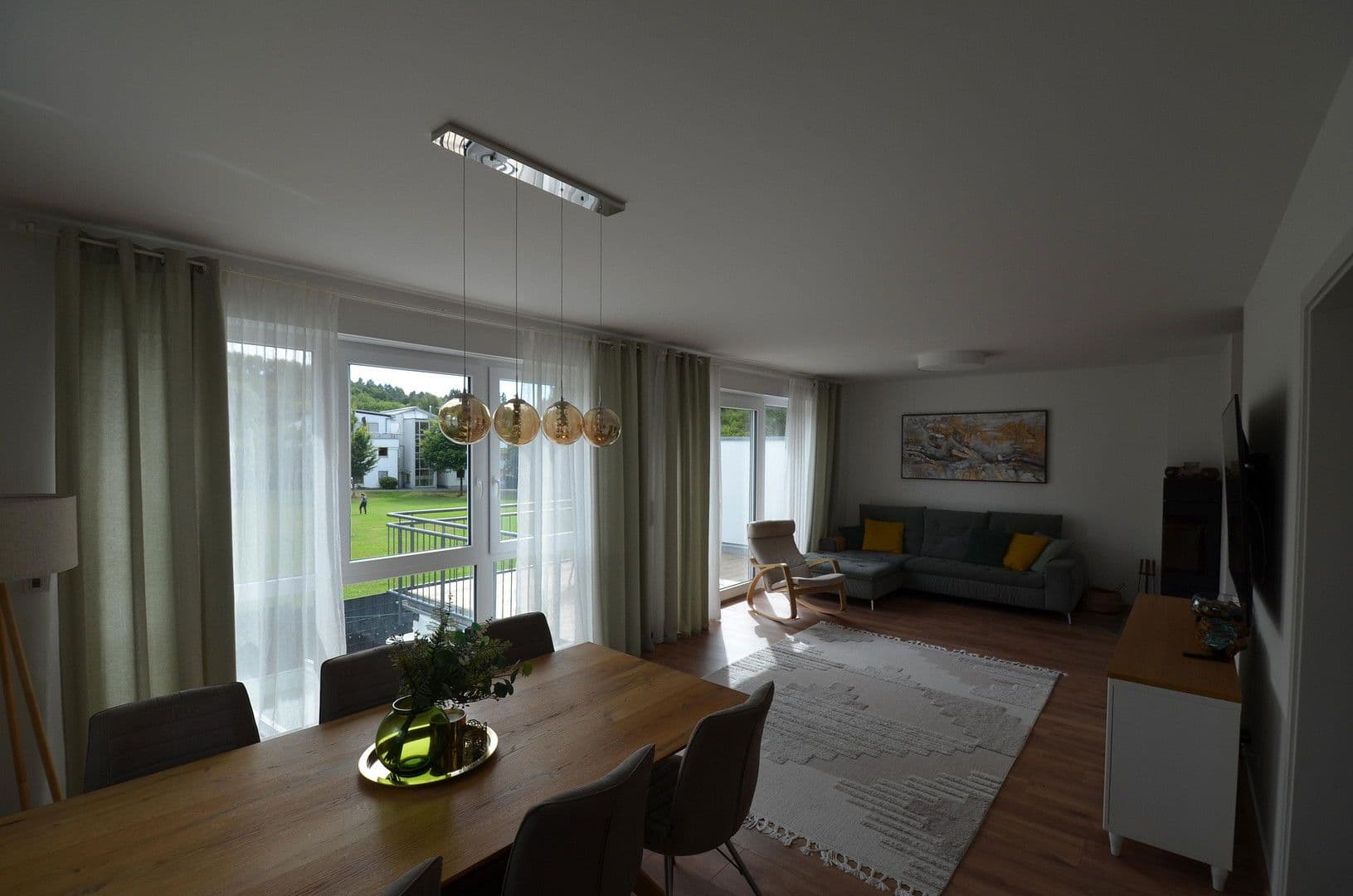 Prodej domu 240 m², pozemek 432 m², Bonn, Severní Porýní-Vestfálsko Prodej domu 240 m², pozemek 432 m², Bonn, Severní Porýní-Vestfálsko