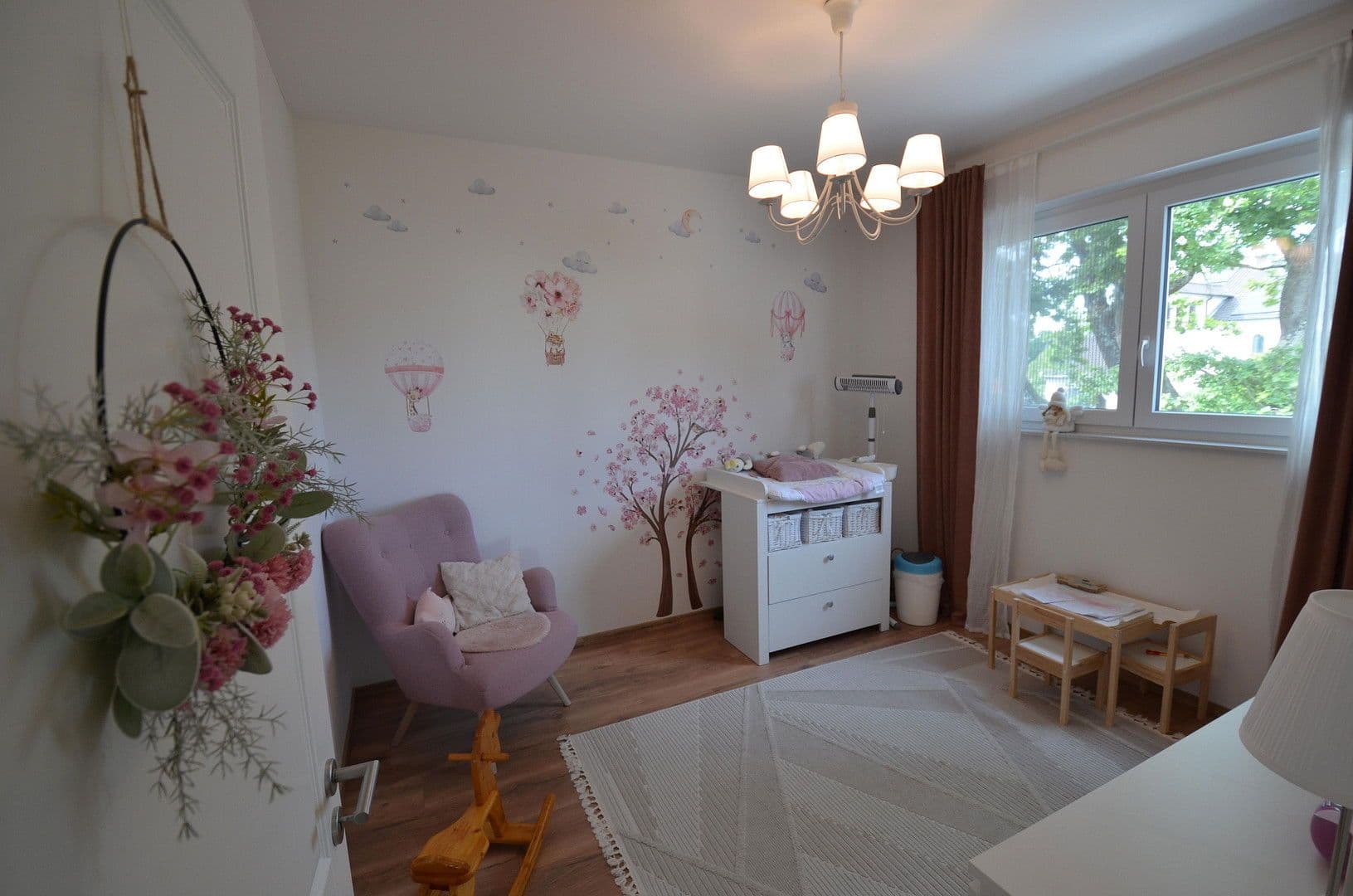 Prodej domu 240 m², pozemek 432 m², Bonn, Severní Porýní-Vestfálsko Prodej domu 240 m², pozemek 432 m², Bonn, Severní Porýní-Vestfálsko