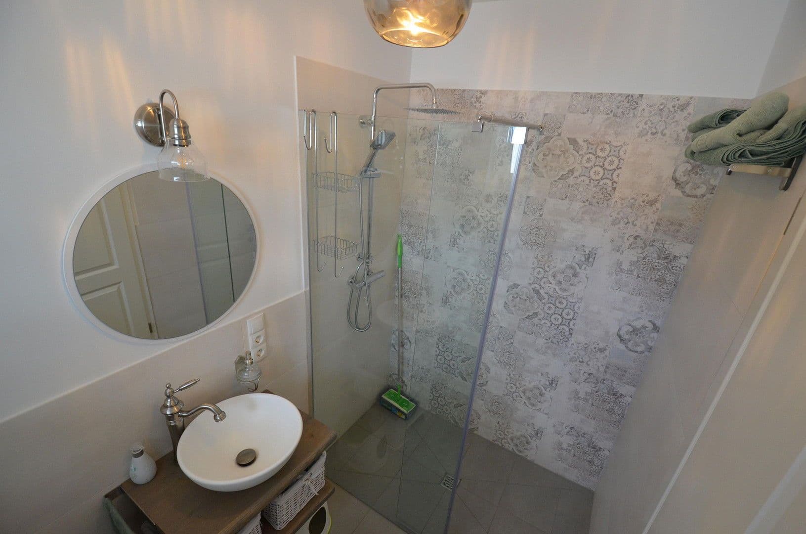 Prodej domu 240 m², pozemek 432 m², Bonn, Severní Porýní-Vestfálsko Prodej domu 240 m², pozemek 432 m², Bonn, Severní Porýní-Vestfálsko