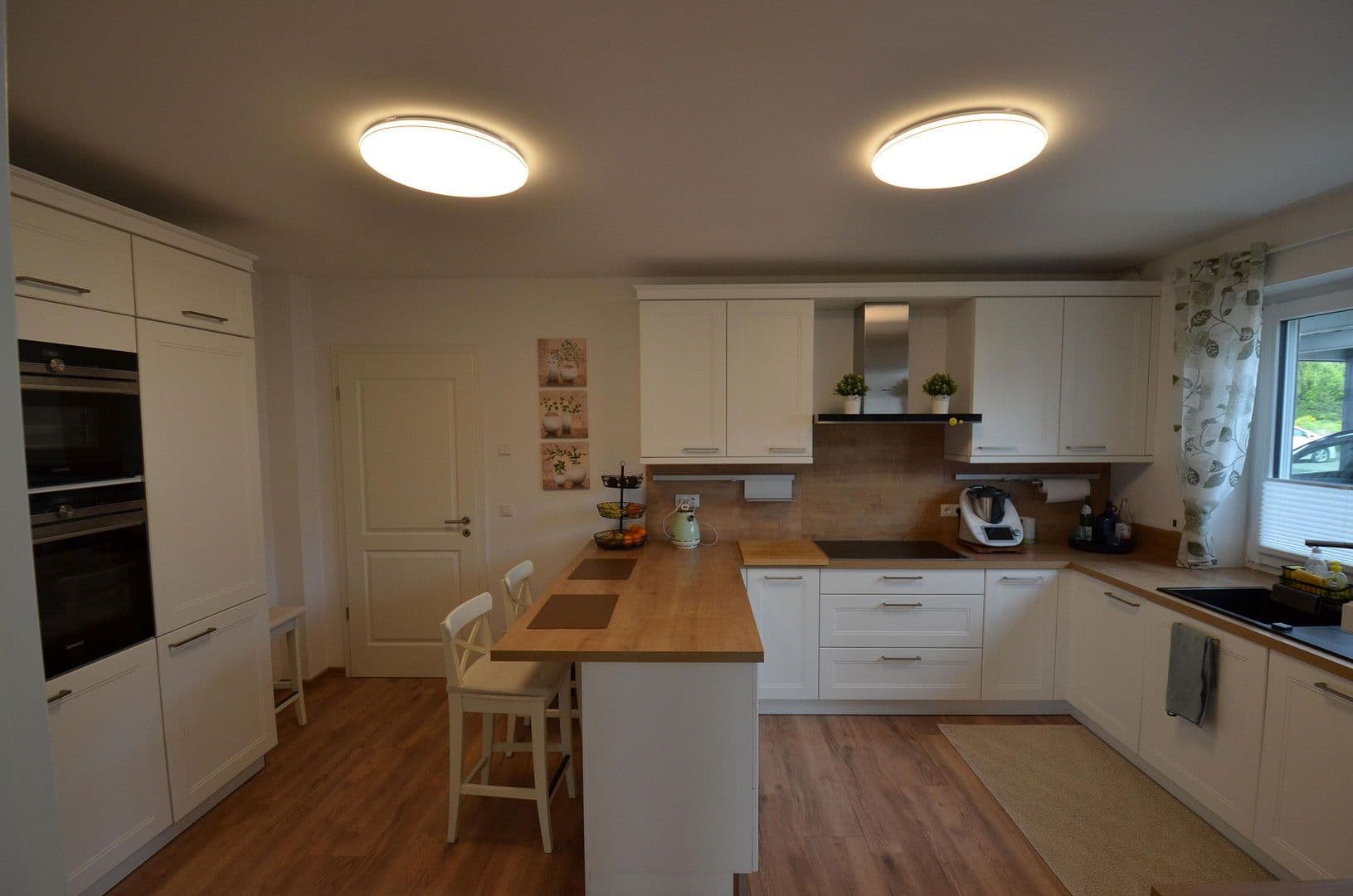 Prodej domu 240 m², pozemek 432 m², Bonn, Severní Porýní-Vestfálsko Prodej domu 240 m², pozemek 432 m², Bonn, Severní Porýní-Vestfálsko