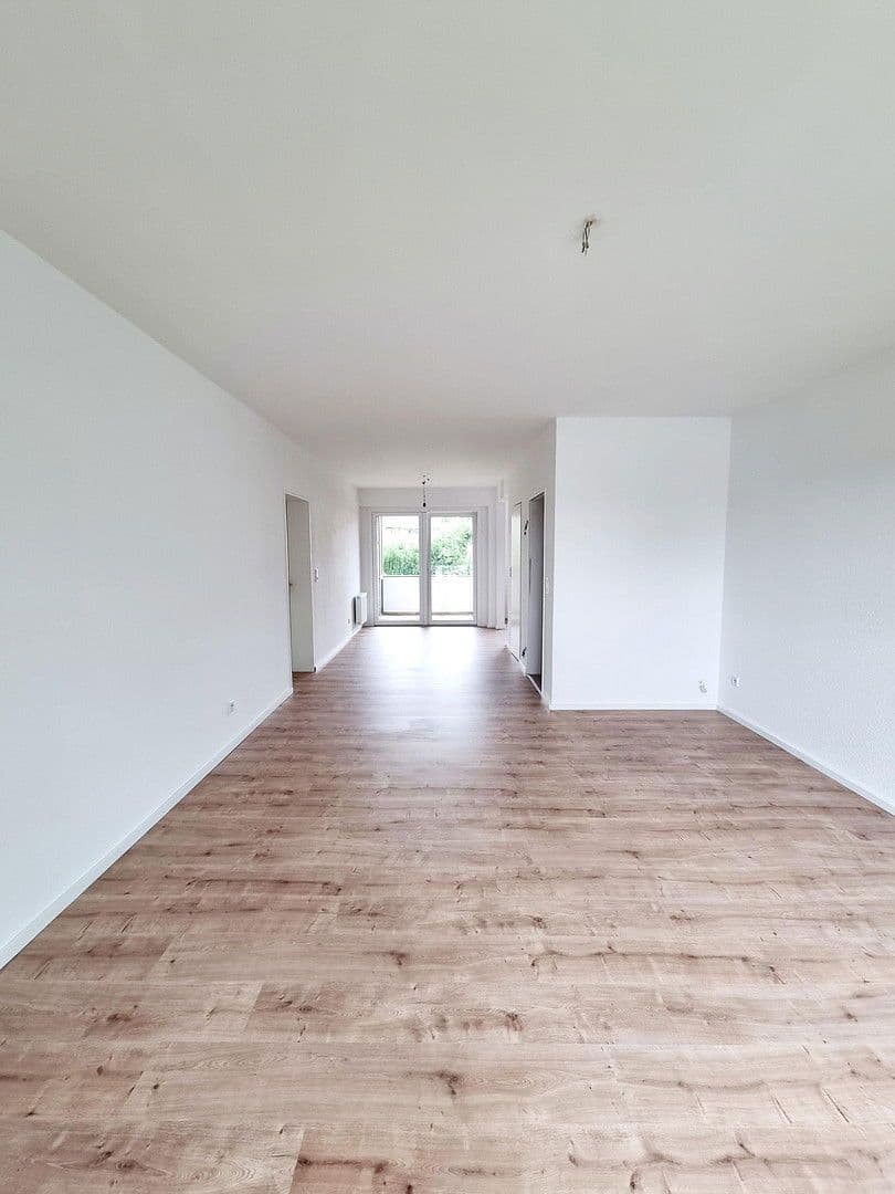 Pronájem bytu 4+1 92 m², Osnabrück, Dolní Sasko Pronájem bytu 4+1 92 m², Osnabrück, Dolní Sasko