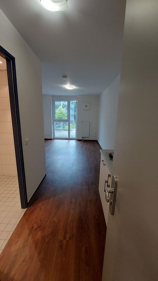 Prodej bytu 1+1 21 m², Bahnhofstrasse 79, Nürnberg, Bavorsko Prodej bytu 1+1 21 m², Bahnhofstrasse 79, Nürnberg, Bavorsko