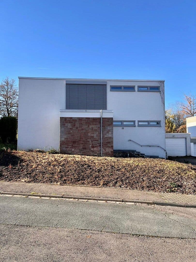 Prodej domu 220 m², pozemek 805 m², Trier, Porýní-Falc Prodej domu 220 m², pozemek 805 m², Trier, Porýní-Falc