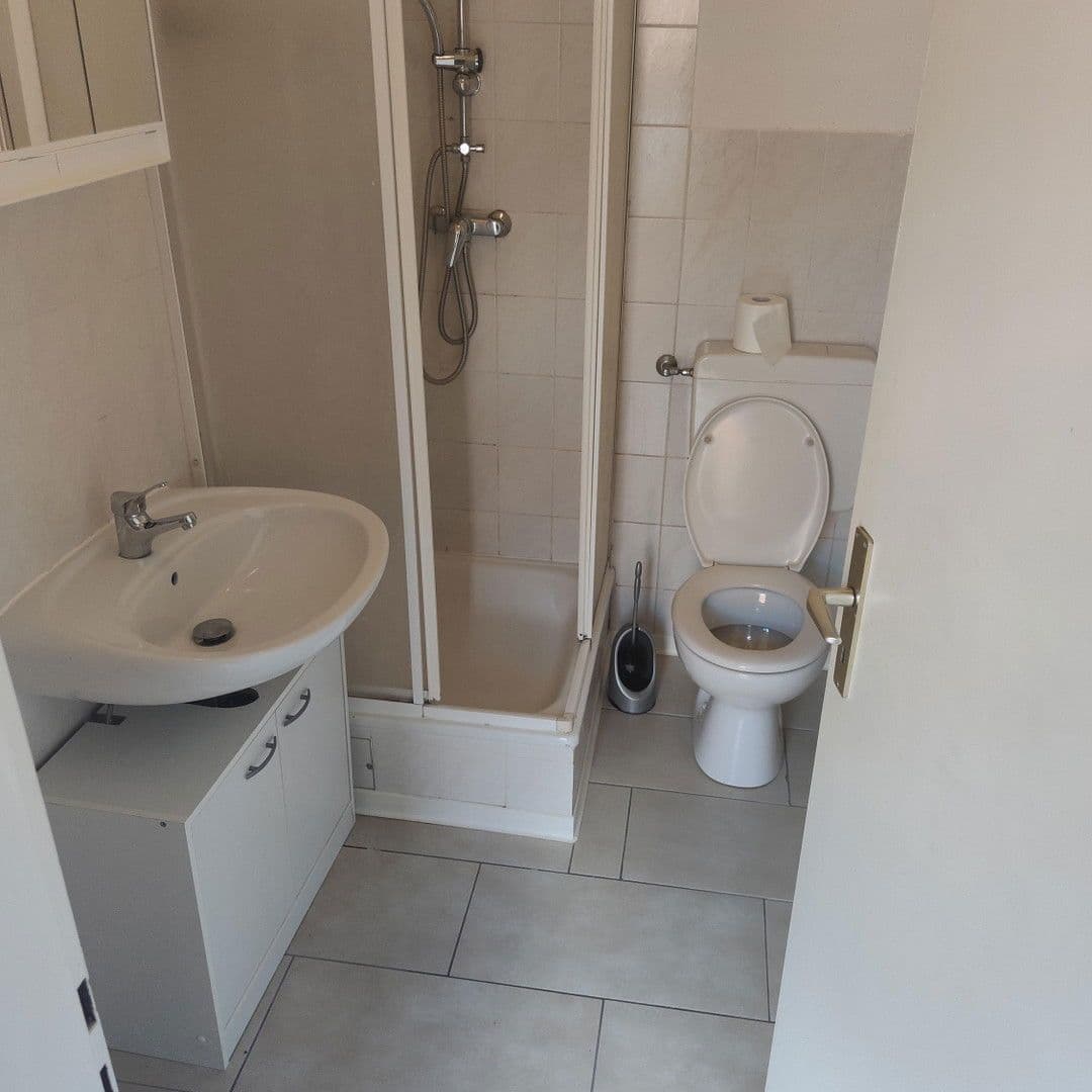 Prodej domu 170 m², pozemek 212 m², Griesheim, Hessen Prodej domu 170 m², pozemek 212 m², Griesheim, Hessen