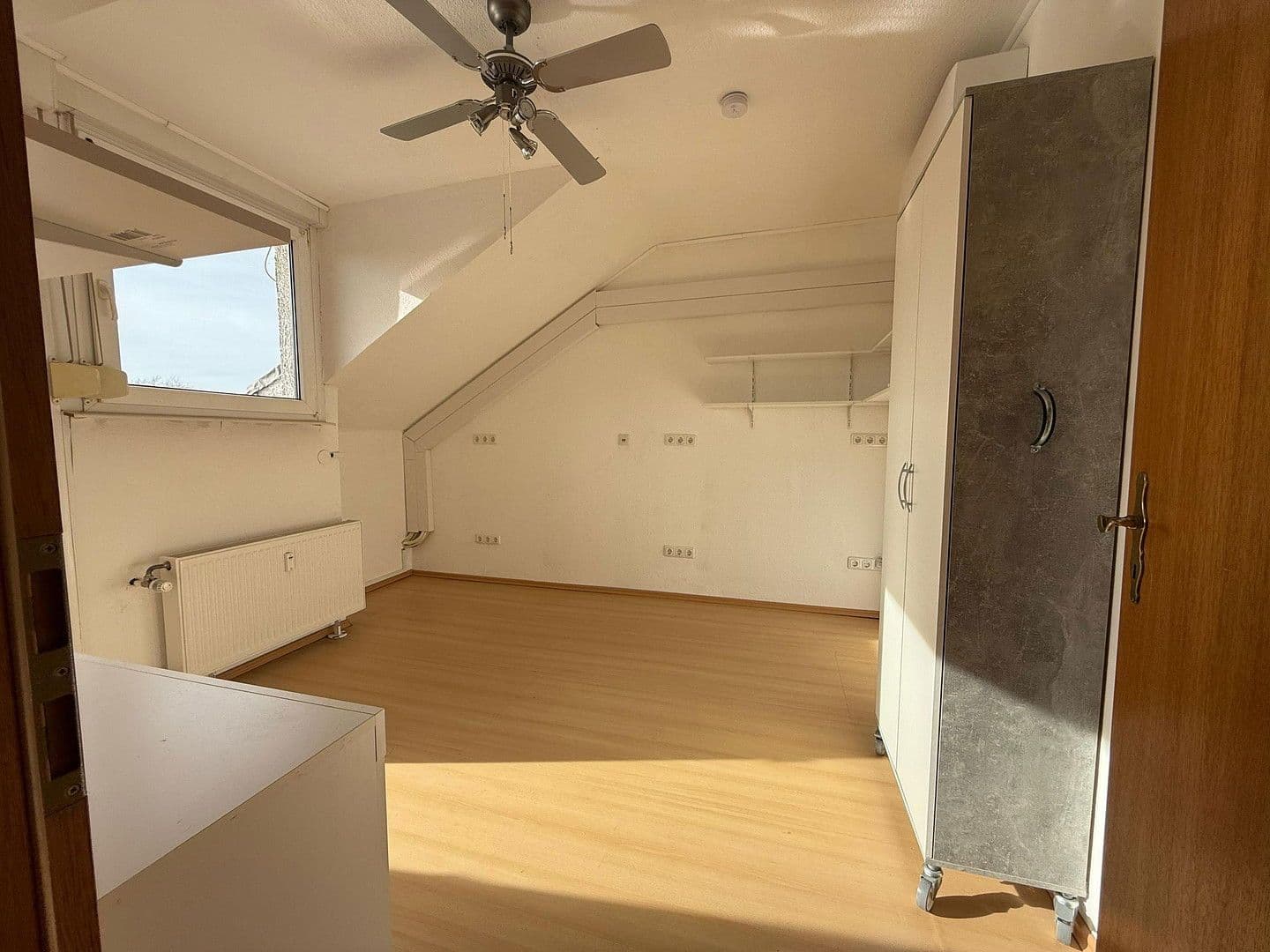 Prodej domu 170 m², pozemek 212 m², Griesheim, Hessen Prodej domu 170 m², pozemek 212 m², Griesheim, Hessen