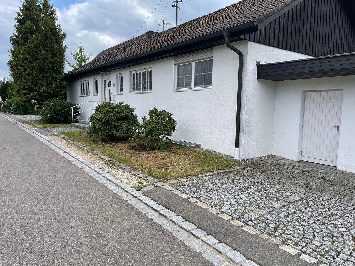 Prodej domu 150 m², pozemek 650 m², Fichtenweg 4, Odelzhausen/Sixtnitgern, Bavorsko Prodej domu 150 m², pozemek 650 m², Fichtenweg 4, Odelzhausen/Sixtnitgern, Bavorsko