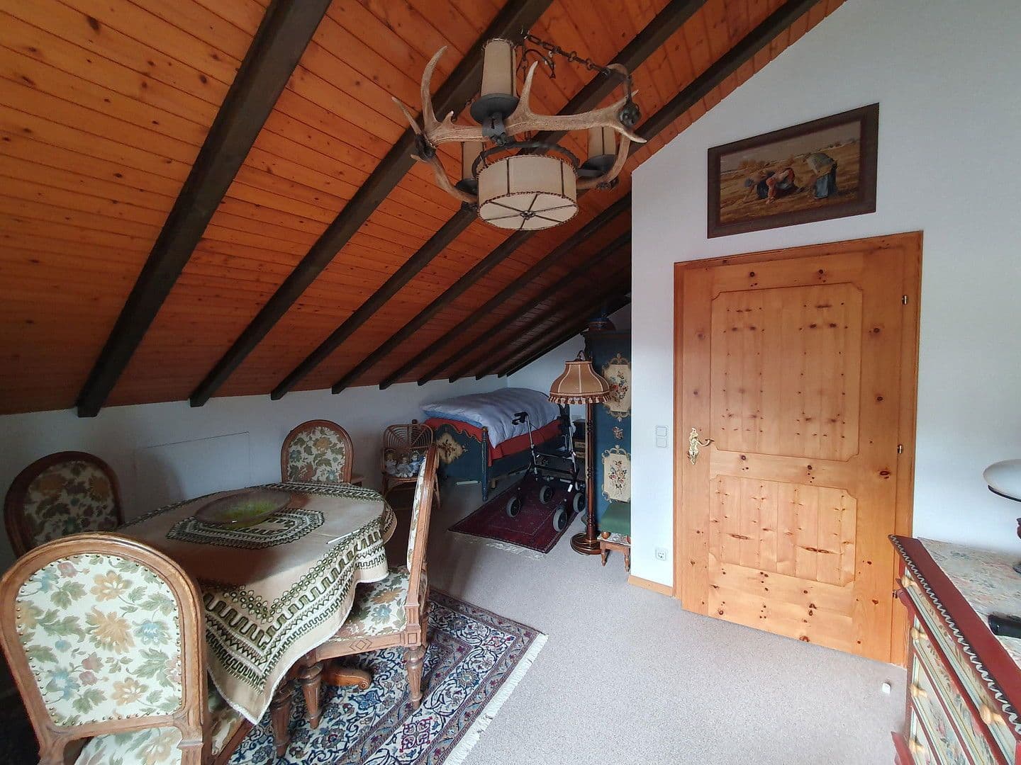 Prodej domu 173 m², pozemek 619 m², Eierbergstraße 6, Schwäbisch Gmünd, Bádensko-Württembersko Prodej domu 173 m², pozemek 619 m², Eierbergstraße 6, Schwäbisch Gmünd, Bádensko-Württembersko