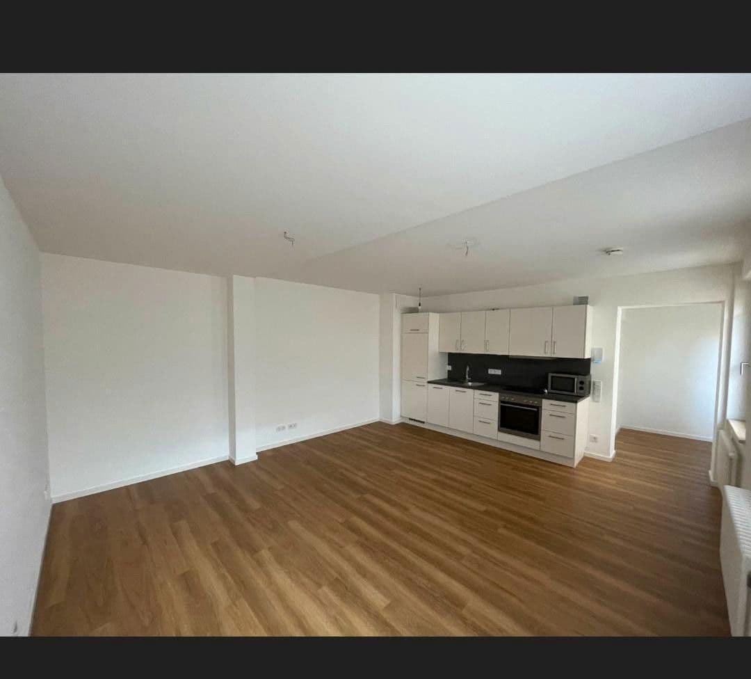 Pronájem bytu 2+1 46 m², Moststr. 1, Fürth, Bavorsko Pronájem bytu 2+1 46 m², Moststr. 1, Fürth, Bavorsko