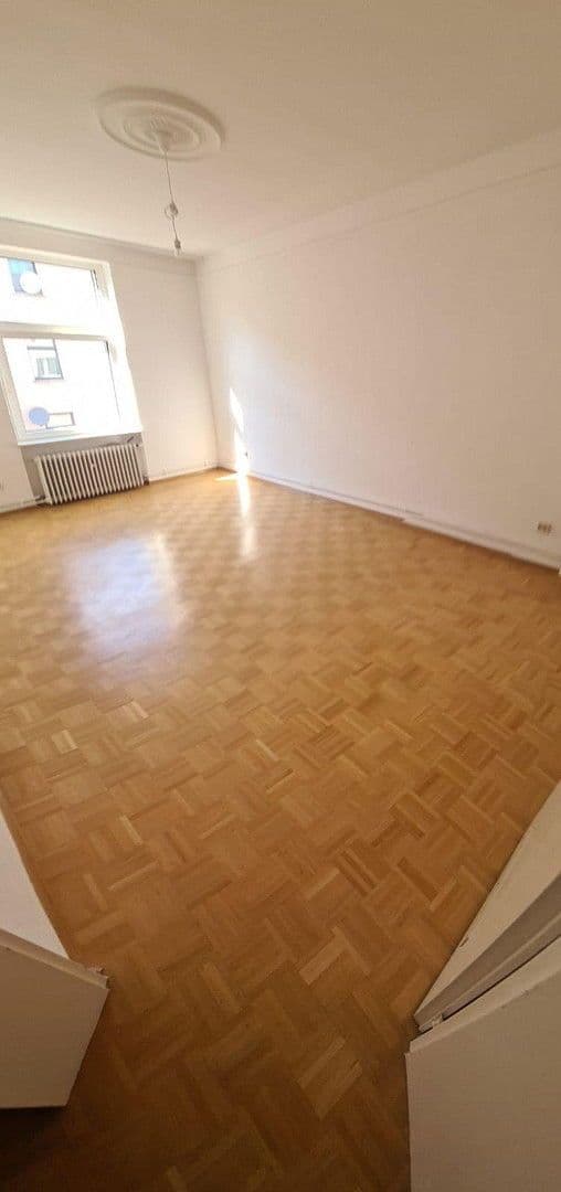 Prodej bytu 3+1 75 m², Frankfurt am Main, Hessen Prodej bytu 3+1 75 m², Frankfurt am Main, Hessen