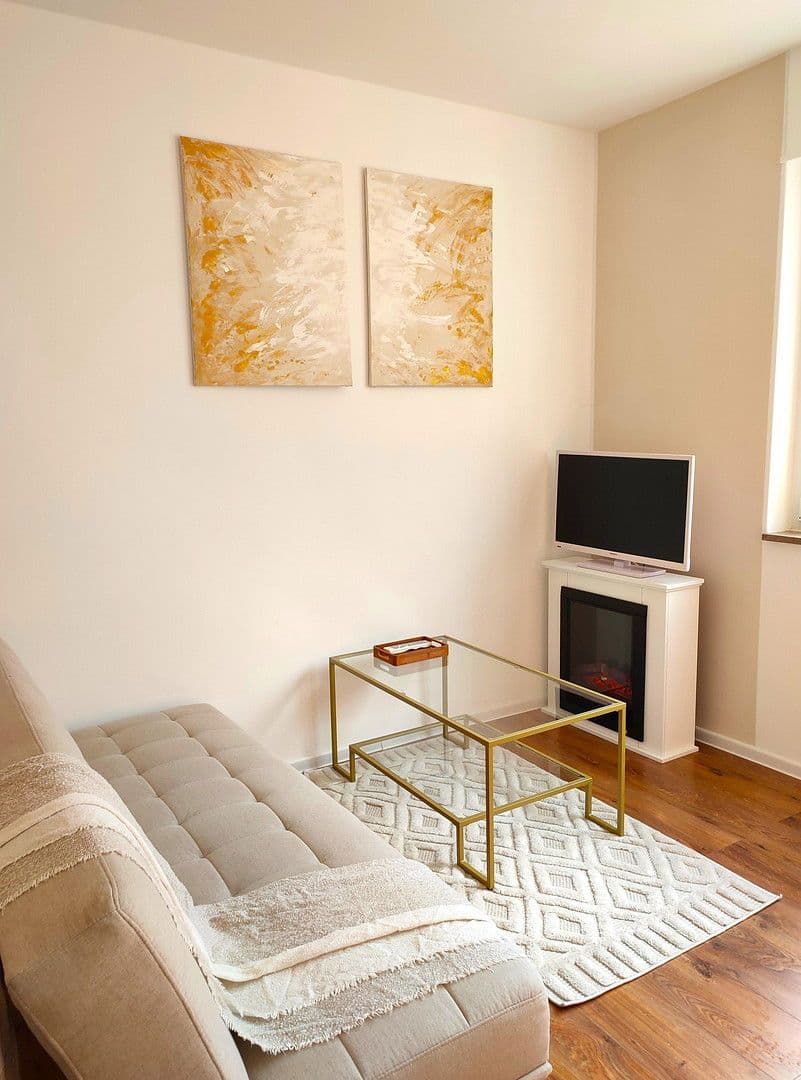 Pronájem bytu 2+1 37 m², Moserstraße 15, Stuttgart, Bádensko-Württembersko Pronájem bytu 2+1 37 m², Moserstraße 15, Stuttgart, Bádensko-Württembersko