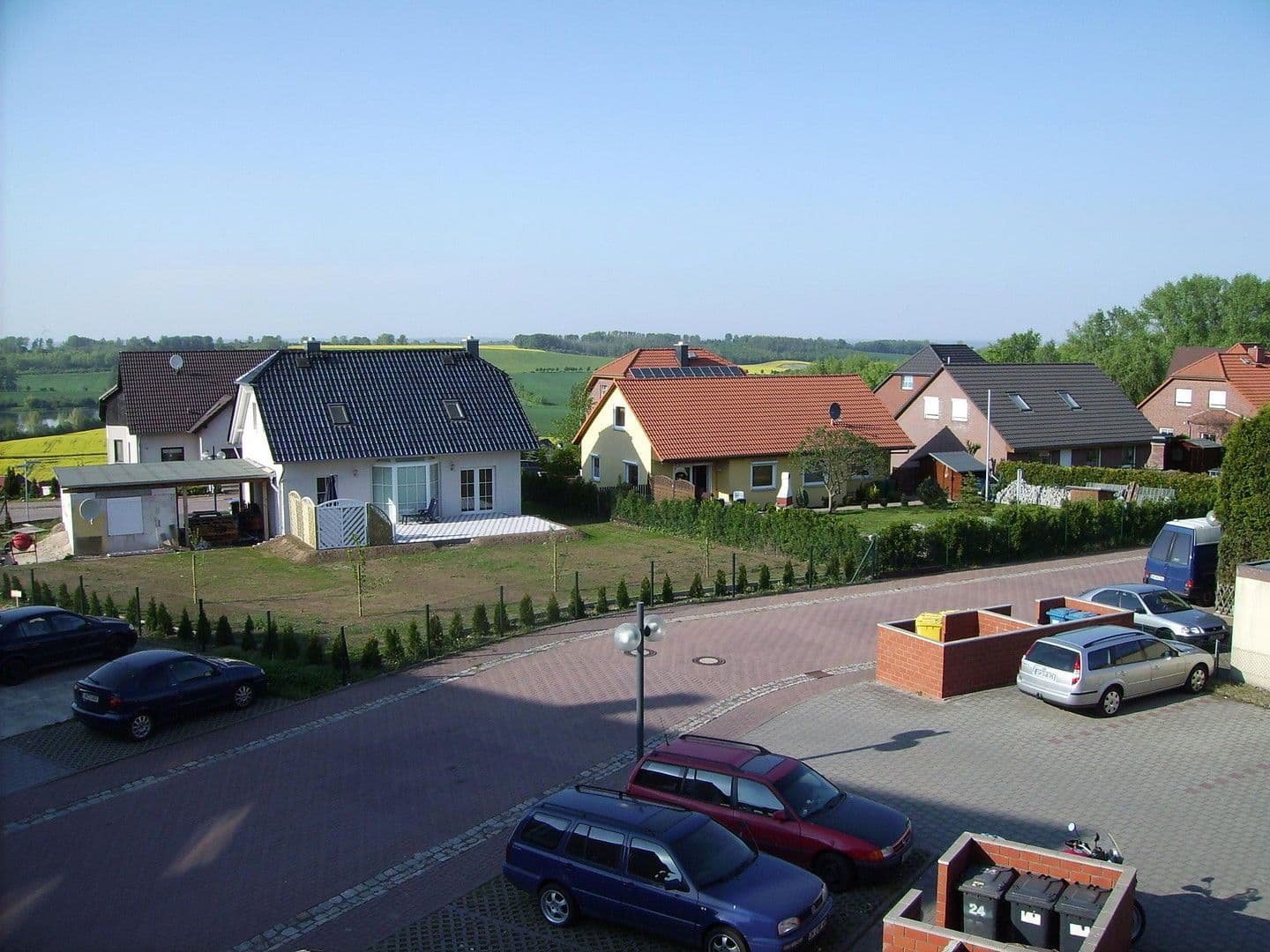 Pronájem bytu 2+1 61 m², Lindenplatz 26, Hermsdorf, Durynsko Pronájem bytu 2+1 61 m², Lindenplatz 26, Hermsdorf, Durynsko